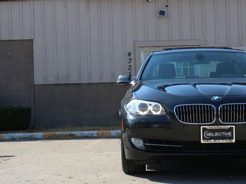 Used 2012 BMW 535i xDrive Sedan AWD/4WD image 3