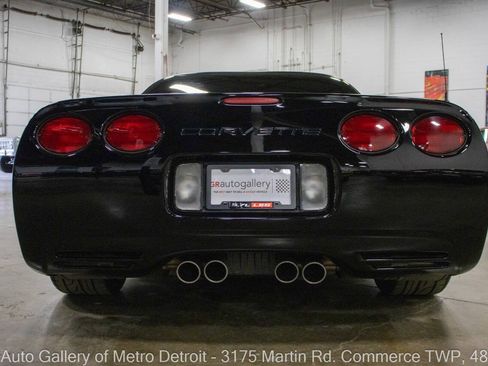 Used 2003 Chevrolet Corvette Z06 w/ Memory Package, 3 Drivers RWD image 6