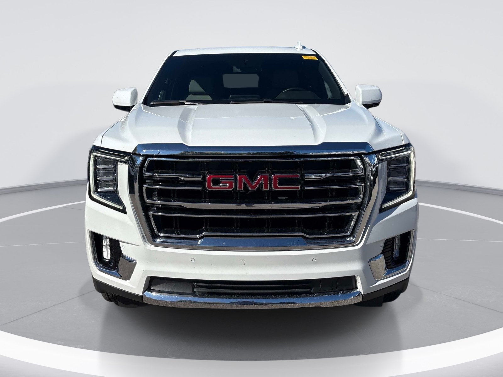 Used 2024 GMC Yukon SLT w/ Max Trailering Package AWD/4WD image 2