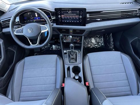 New 2026 Volkswagen Jetta SE image 11