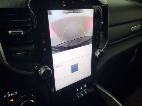 New 2026 RAM 1500 4x4 Crew Cab image 23