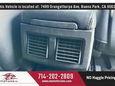 Used 2010 Dodge Challenger SRT8 w/ SRT Option Group II image 30