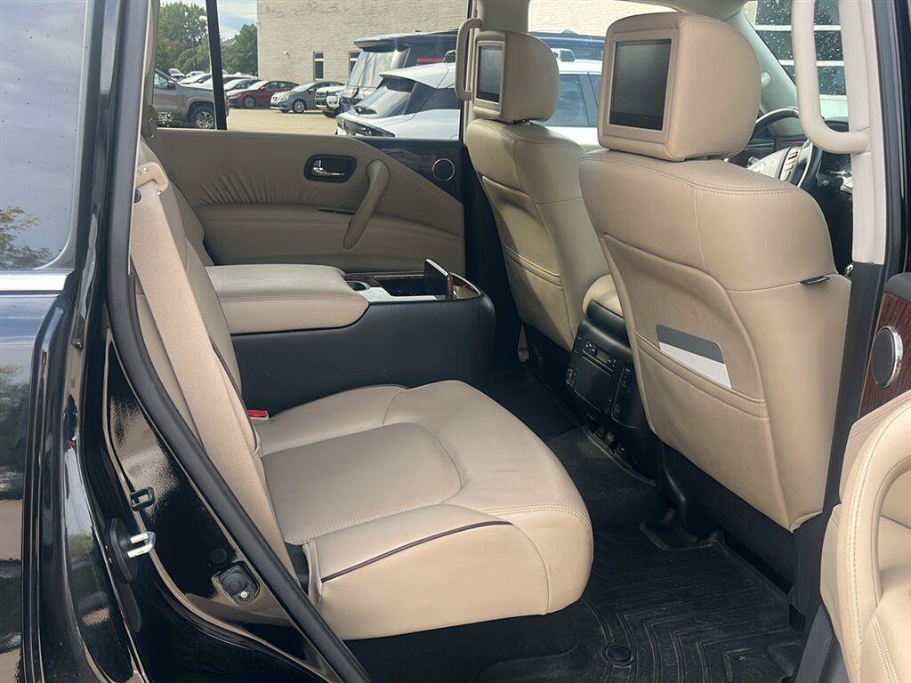 Used 2019 Nissan Armada Platinum w/ Captain's Chairs Package AWD/4WD image 6