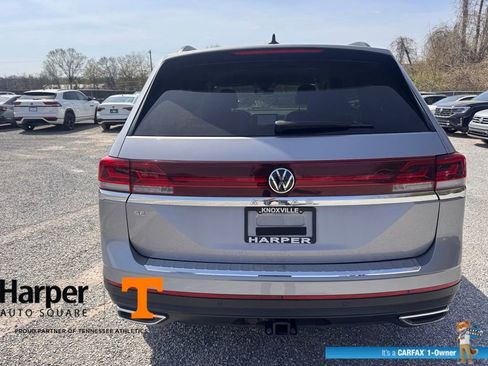 Used 2024 Volkswagen Atlas SE image 4