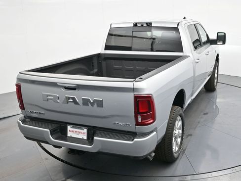New 2026 RAM 2500 Laramie AWD/4WD image 26