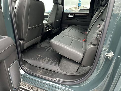 New 2026 Chevrolet Silverado 2500 LTZ w/ LTZ Convenience Package AWD/4WD image 18