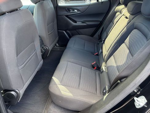 Used 2025 Chevrolet Equinox LT image 22