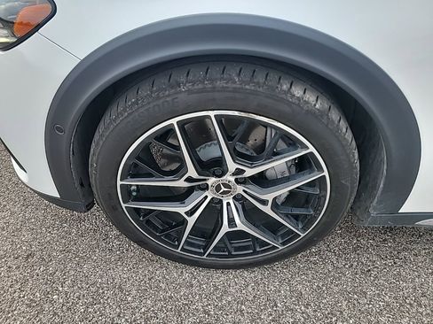 Used 2024 Mercedes-Benz E 450 4MATIC All-Terrain Wagon image 4