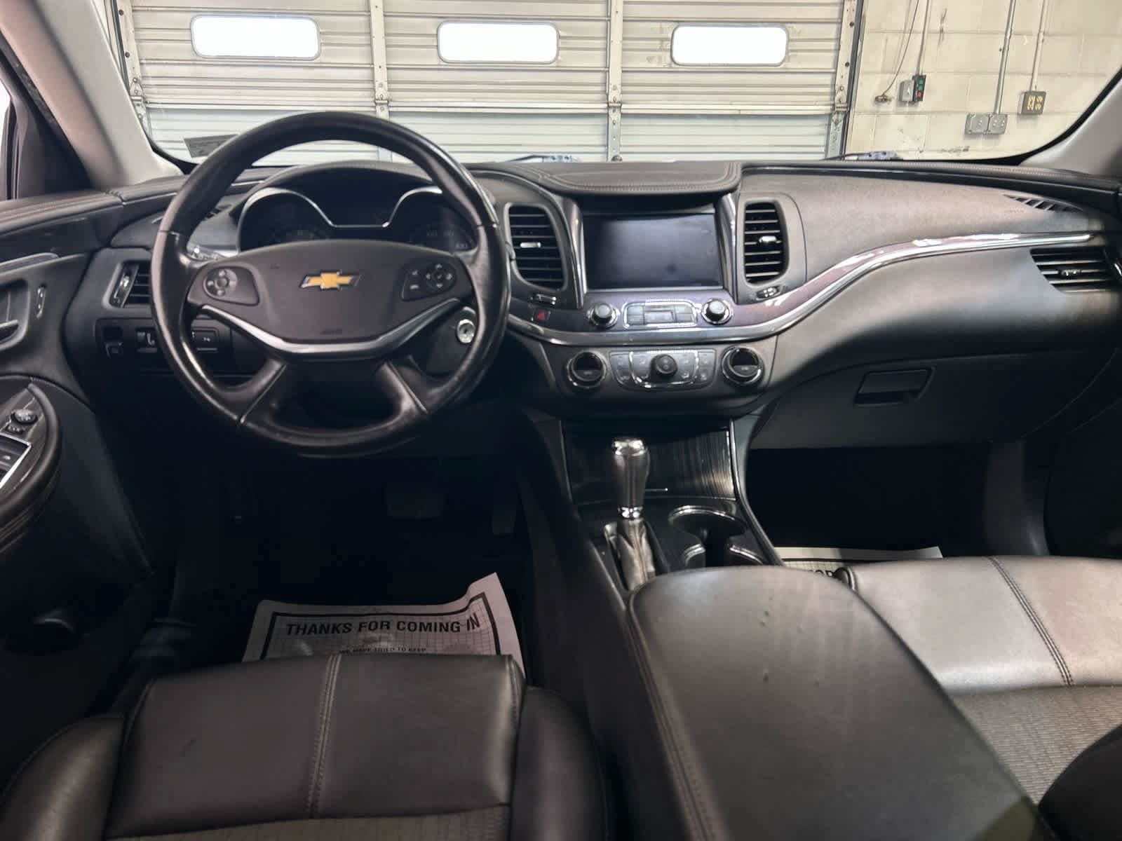 Used 2016 Chevrolet Impala LT w/ Convenience Package FWD image 4