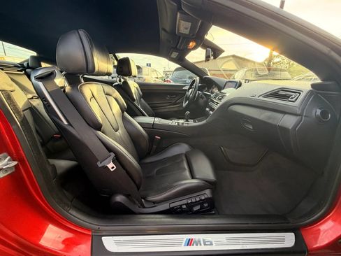 Used 2017 BMW M6 Convertible RWD image 24