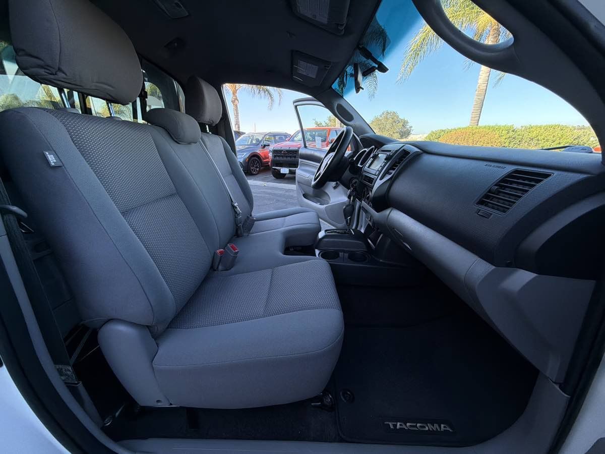 Used 2013 Toyota Tacoma 2WD Regular Cab image 19