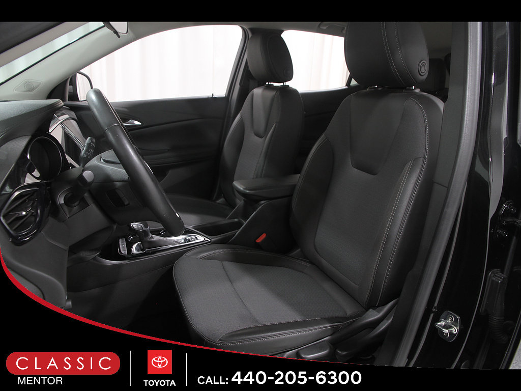 Used 2023 Buick Encore GX Preferred FWD image 5