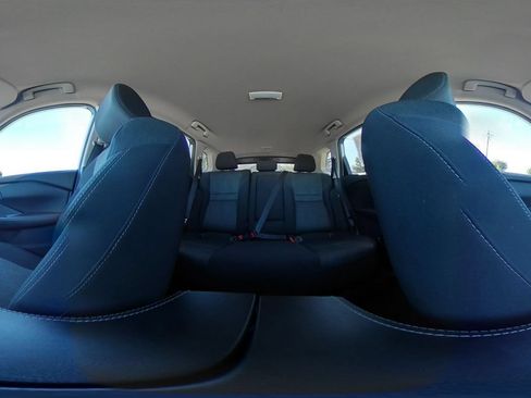 Used 2025 Nissan Rogue SV AWD/4WD image 44