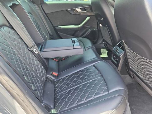 Used 2019 Audi S4 Premium Plus w/ Premium Plus Package AWD/4WD image 20