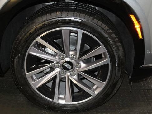 Certified 2026 Cadillac Vistiq Sport w/ LPO, Floor Liner Package AWD/4WD image 40