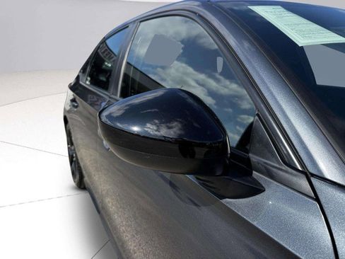 Used 2024 Honda Civic Sport image 9