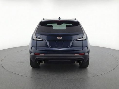 Used 2023 Cadillac XT4 Sport image 5