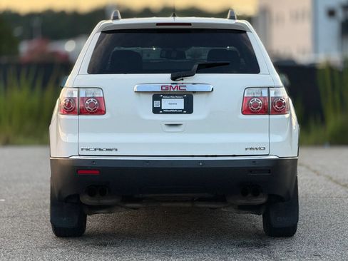 Used 2012 GMC Acadia SLE AWD/4WD image 4