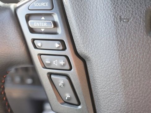 Used 2023 Nissan Titan PRO-4X w/ Pro-4x Convenience Package image 22