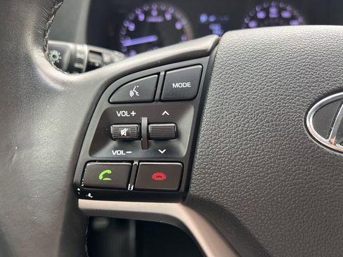 Used 2018 Hyundai Tucson Sport image 24