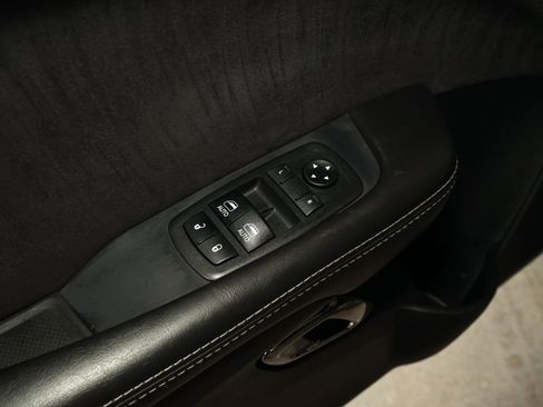 Used 2019 Dodge Challenger SRT Hellcat Redeye image 22