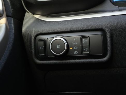 Used 2023 Ford Explorer XLT w/ Equipment Group 202A image 15