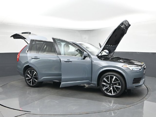 Used 2021 Volvo XC90 T6 Momentum w/ Climate Package AWD/4WD image 50