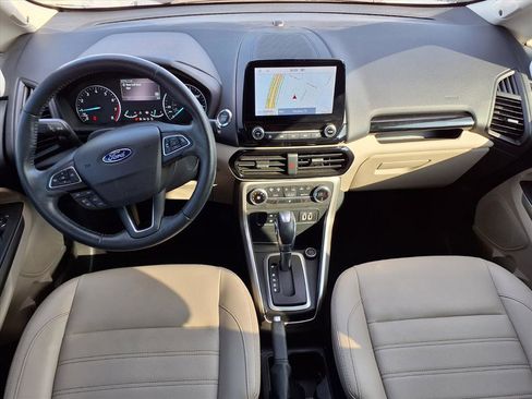 Used 2021 Ford EcoSport Titanium image 4