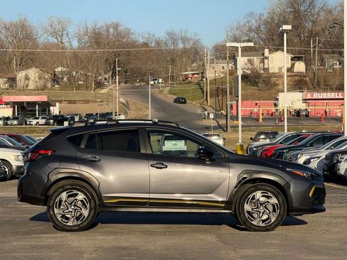 Used 2024 Subaru Crosstrek 2.5i Sport AWD/4WD image 5