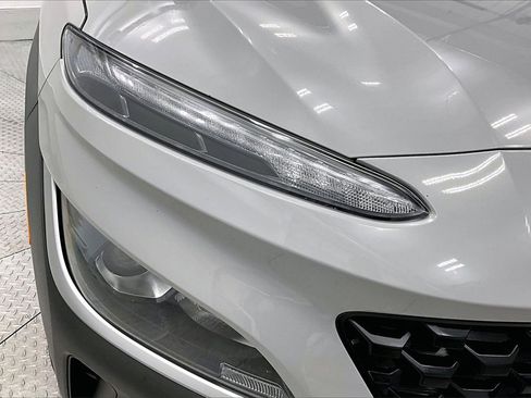 Certified 2023 Hyundai Kona SE w/ Cargo Package image 28