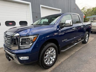 Used 2021 Nissan Titan SL w/ Moonroof Package