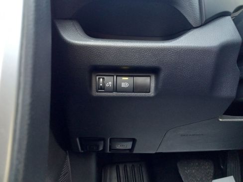 Used 2024 Toyota RAV4 LE image 22