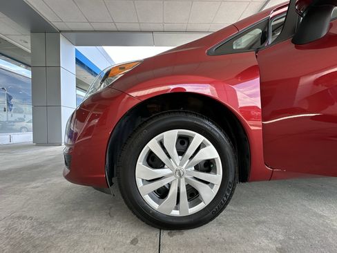 Used 2018 Nissan Versa Note S FWD image 25