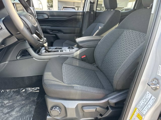 New 2026 Ford Ranger XLT w/ Black Appearance Package RWD image 18