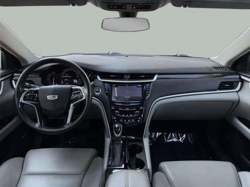 Used 2017 Cadillac XTS Luxury FWD image 10