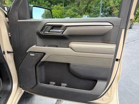 Used 2023 Chevrolet Silverado 1500 ZR2 w/ Technology Package AWD/4WD image 34