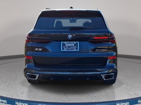 New 2026 BMW X5 xDrive50e w/ M Sport Package image 5