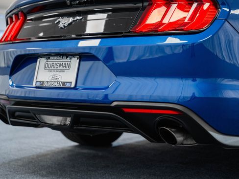 Certified 2022 Ford Mustang Coupe image 19