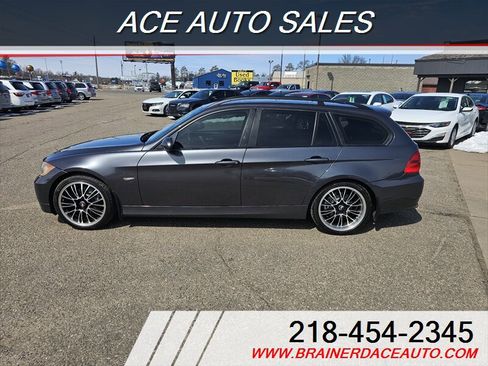 Used 2008 BMW 328xi Wagon image 5