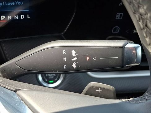 Used 2025 Chevrolet Equinox LT FWD image 14