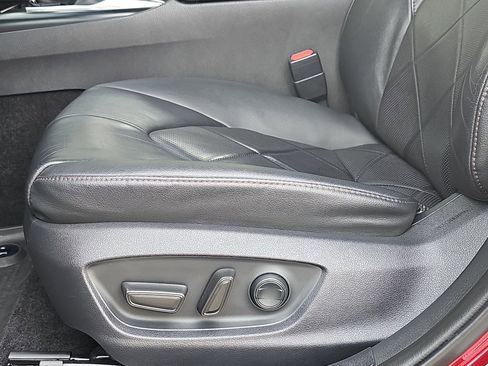 Used 2018 Toyota Camry XLE w/ Audio Package image 32