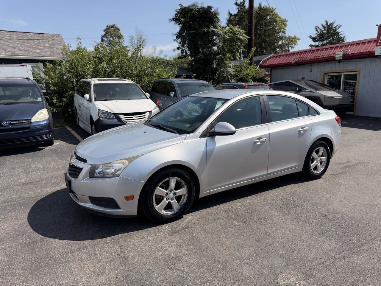Used 2012 Chevrolet Cruze LT FWD image 18