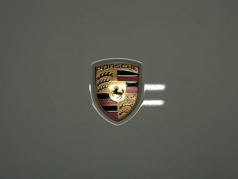 New 2025 Porsche Macan image 29