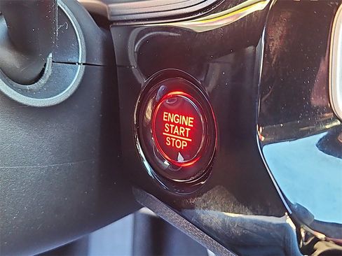 Certified 2025 Honda Civic Sport image 19