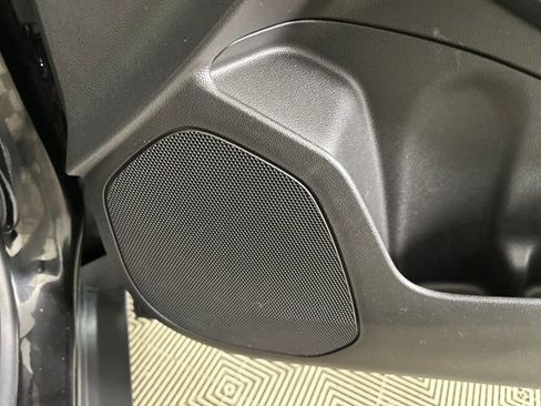 Used 2025 Chevrolet Trax ACTIV w/ Driver Confidence Package image 35