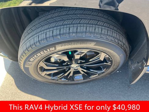 Used 2024 Toyota RAV4 XSE AWD/4WD image 16