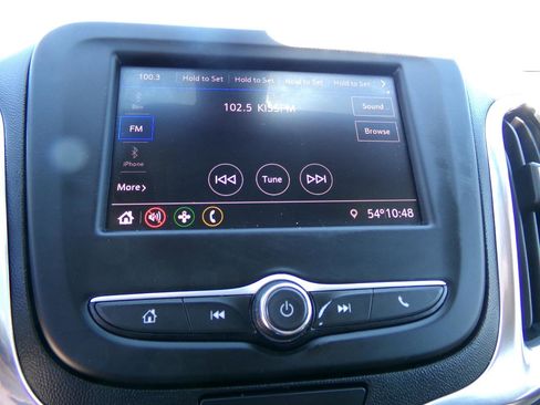 Used 2021 Chevrolet Equinox LS FWD image 20