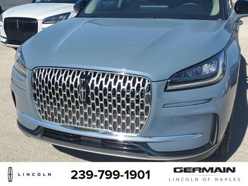 New 2026 Lincoln Corsair Premiere image 13