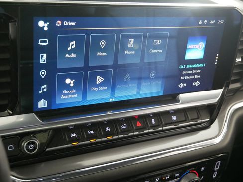 Certified 2023 Chevrolet Silverado 1500 High Country w/ Technology Package image 31