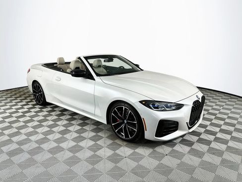 Used 2024 BMW M440i Convertible w/ Premium Package RWD image 1